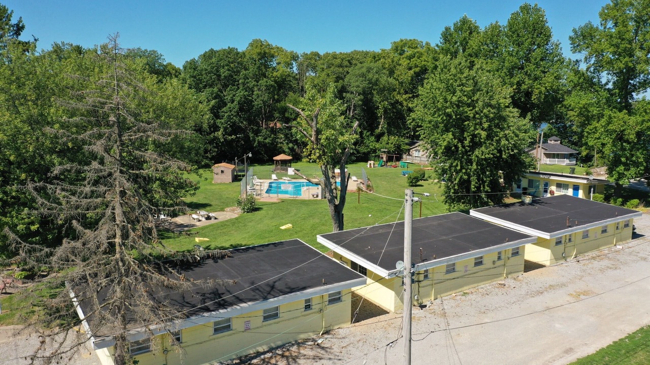 Photo of Others in Monticello