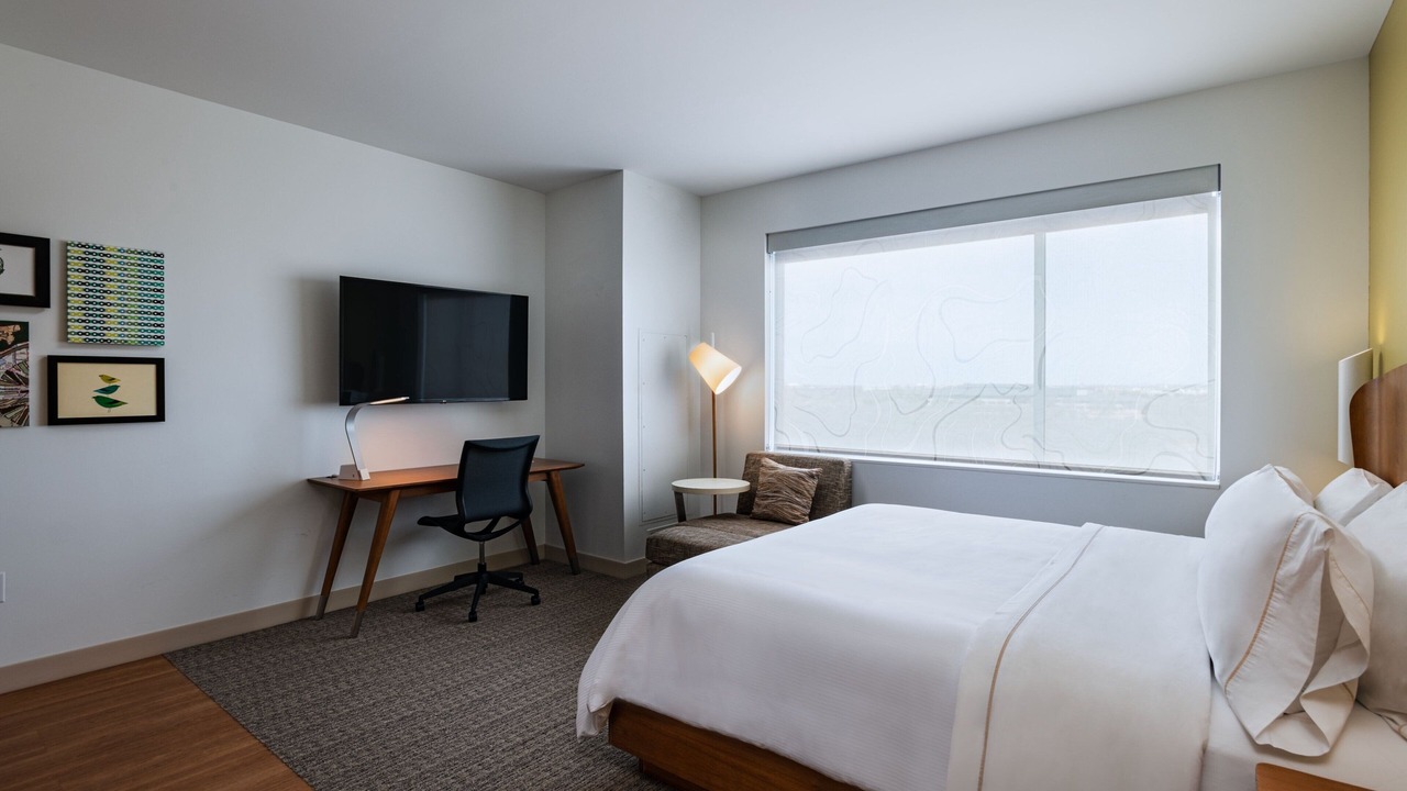 Photo of Bedroom in Las Colinas
