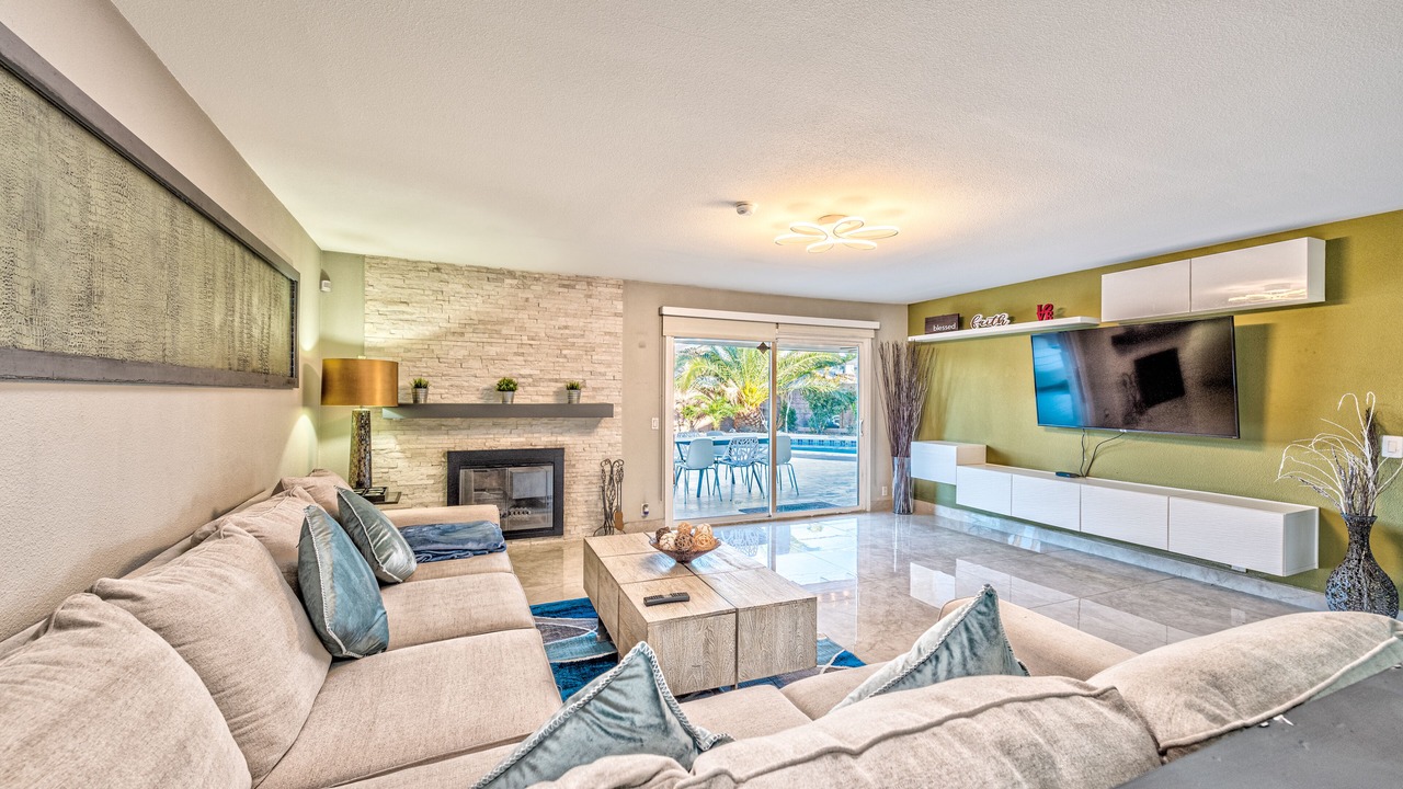 Photo of Livingroom in Spanish Oaks