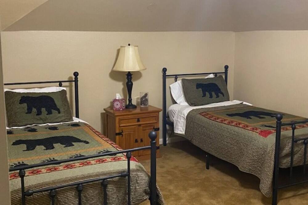 Photo of Bedroom in Midlothian