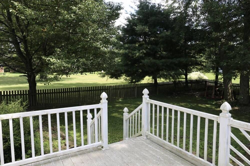 Photo of Patio Balcony in North Industry