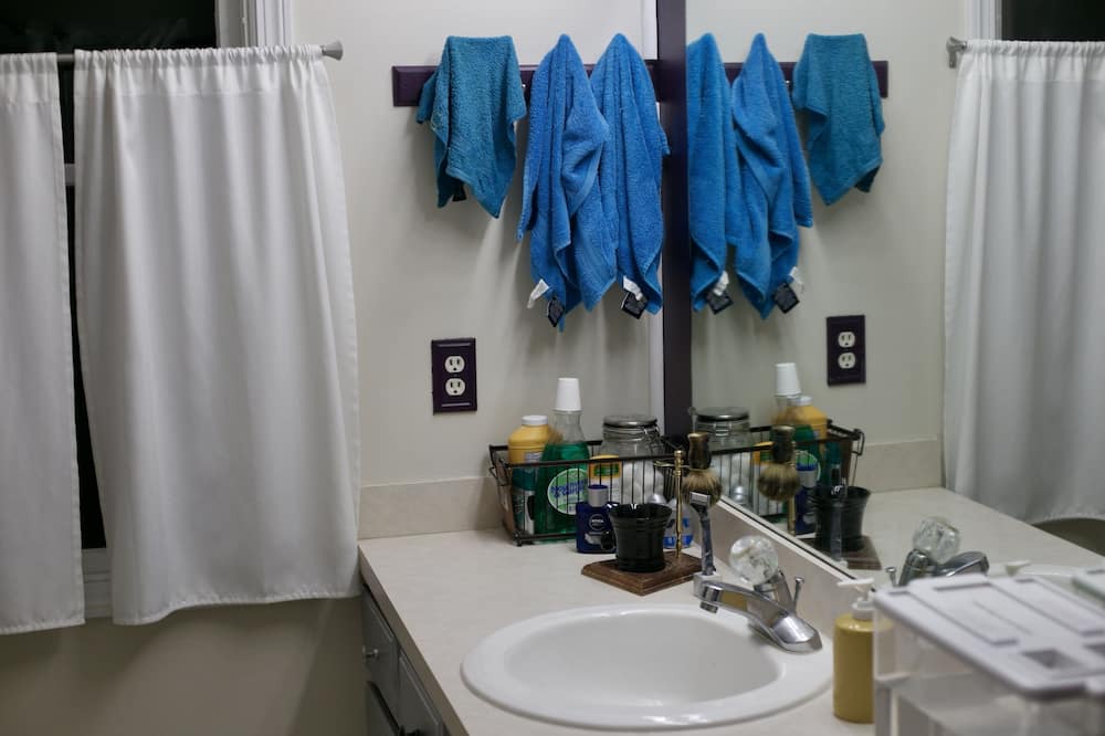 Photo of Bedroom in North Industry