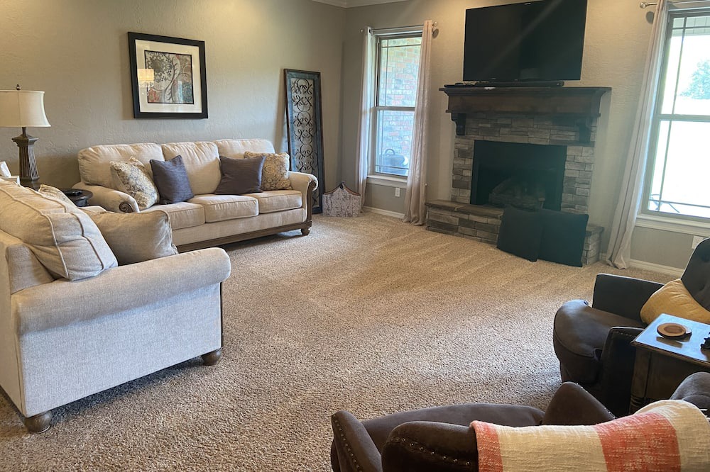 Photo of Livingroom in Wilburton