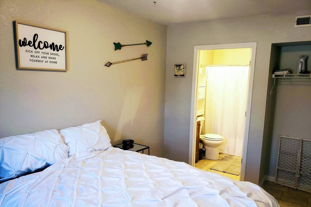 Photo of Bedroom in Paola