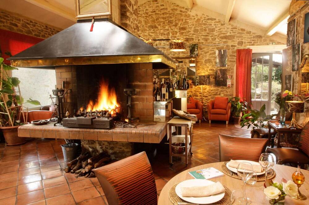 Photo of Livingroom in Forcalquier