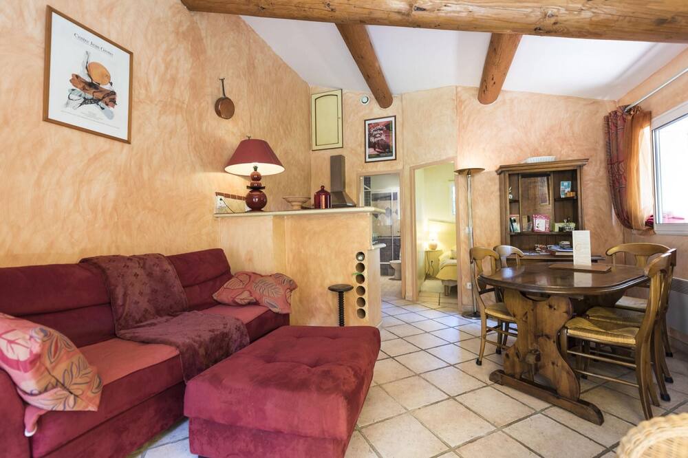 Photo of Livingroom in Forcalquier