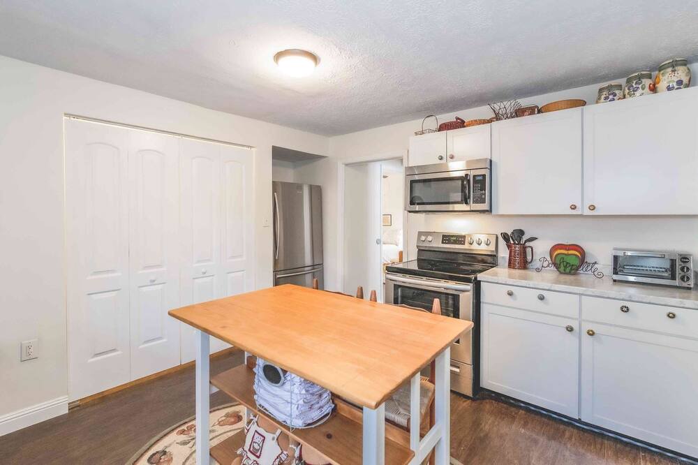 Photo of Kitchen in Berea