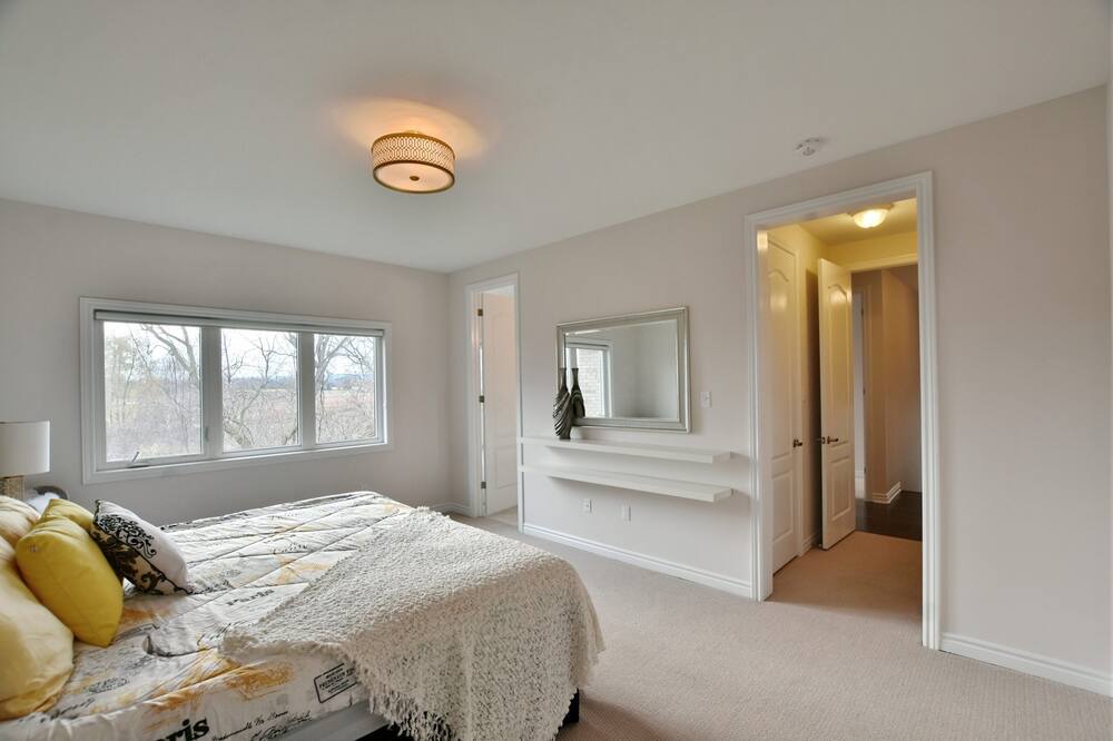 Photo of Bedroom in Collingwood