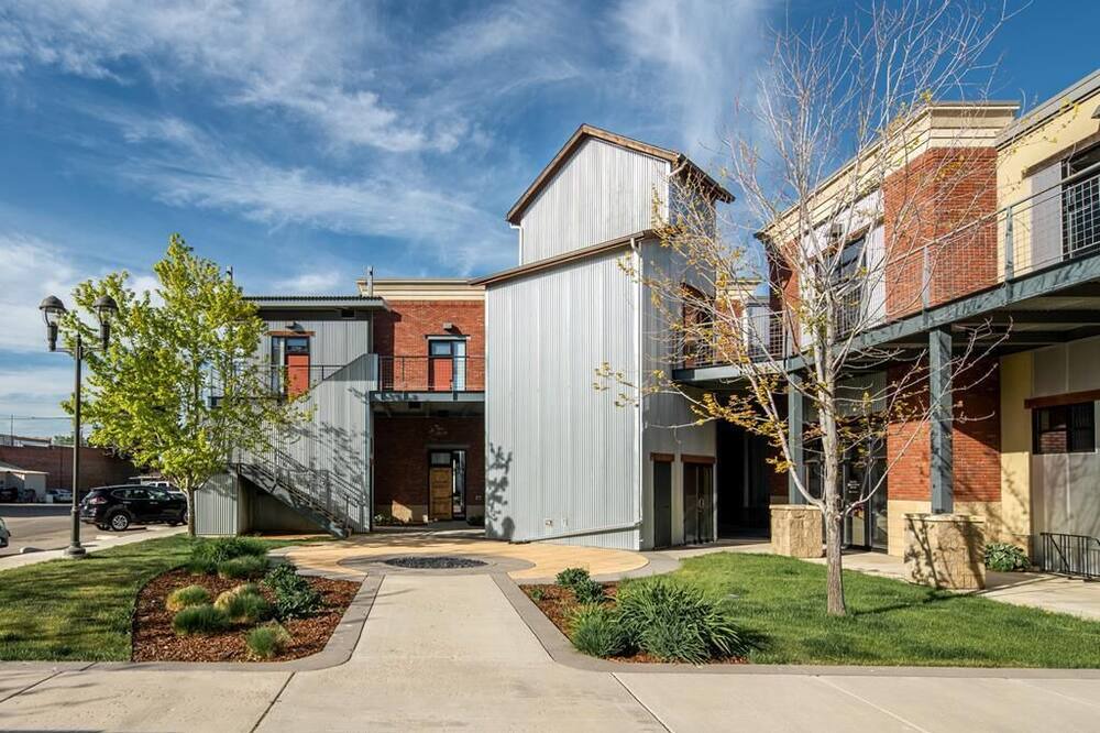 Photo of Others in Manhattan