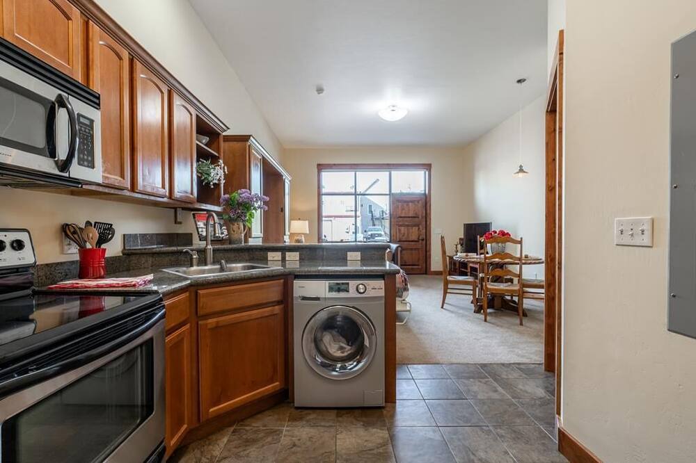 Photo of Others in Manhattan