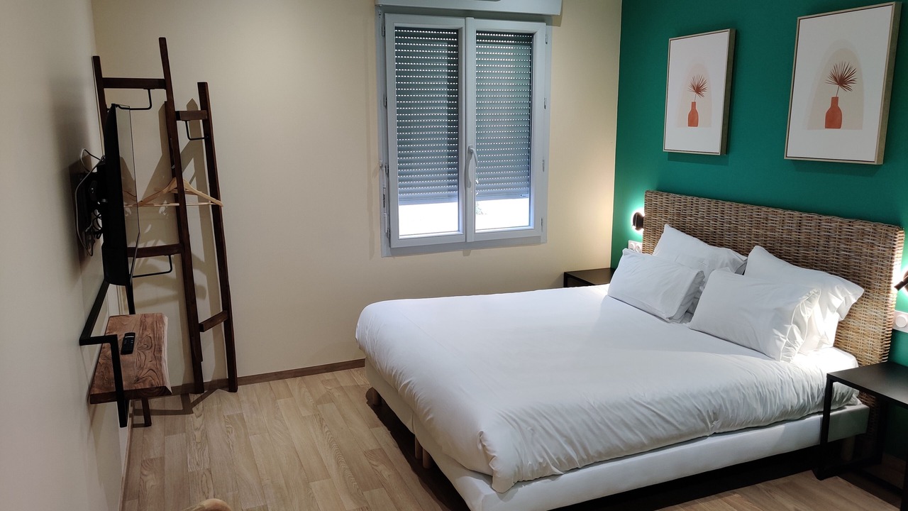 Photo of Bedroom in Saint-Clair-de-la-Tour