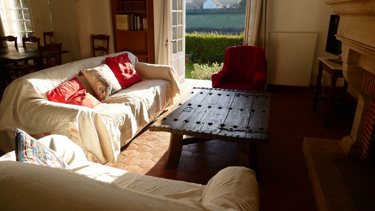 Photo of Livingroom in Poil