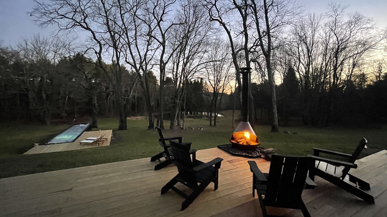 Photo of Patio Balcony in Jeffersonville
