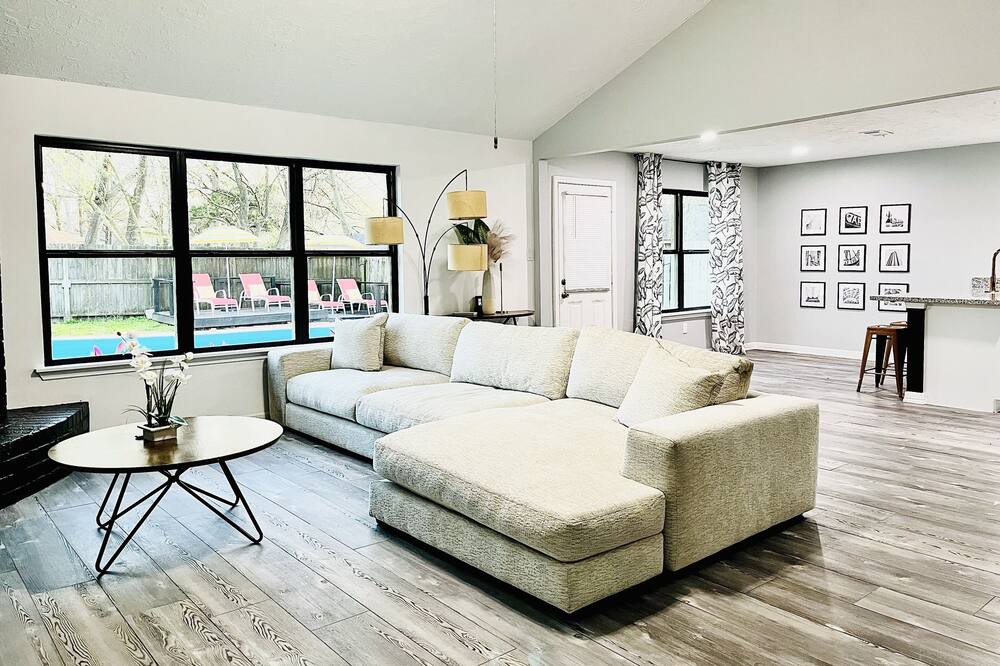 Photo of Bedroom in Spring