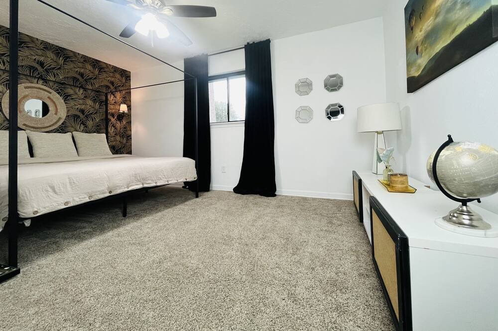 Photo of Bedroom in Spring