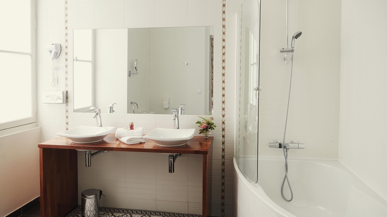 Photo of Bathroom in Centre Ville