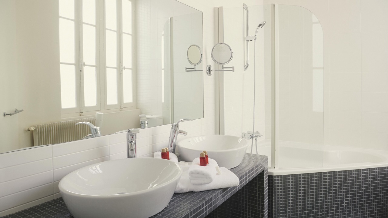 Photo of Bathroom in Centre Ville