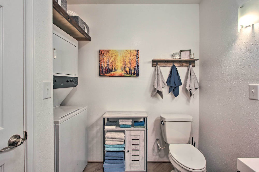 Photo of Bathroom in Klamath Falls