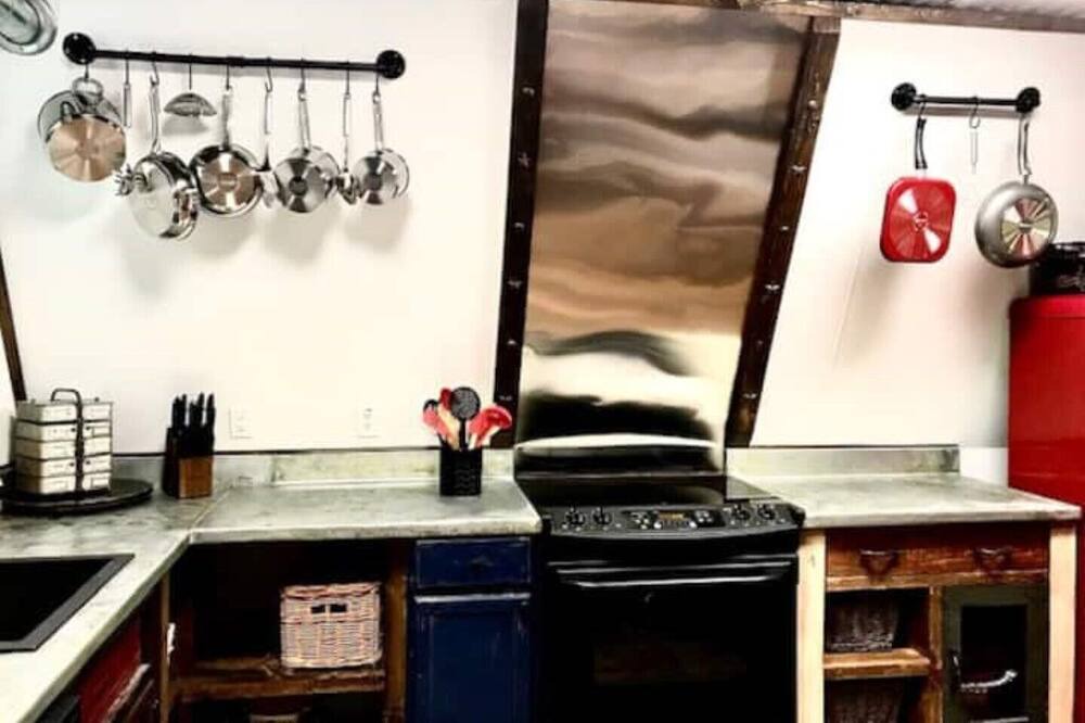 Photo of Kitchen in Quinlan