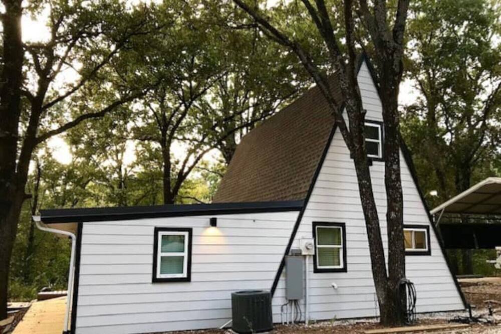 Photo of Outdoor in Quinlan
