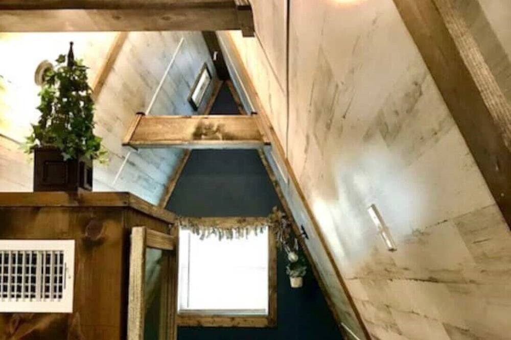 Photo of Bedroom in Quinlan