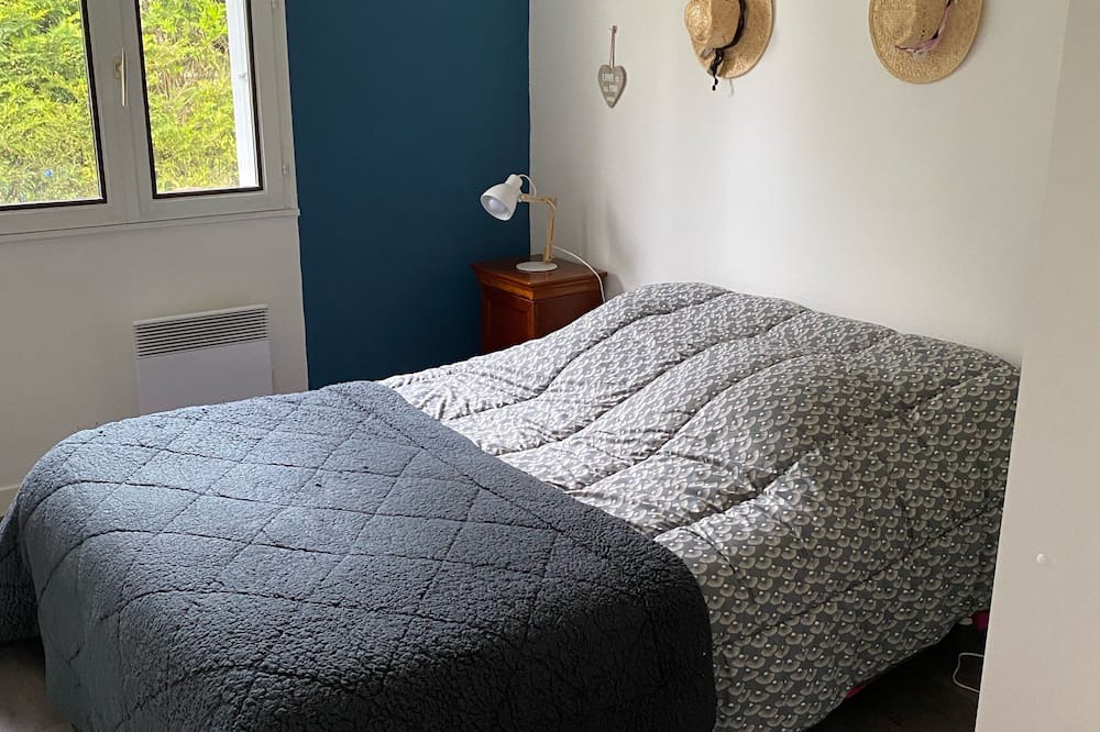 Photo of Bedroom in Vernantes