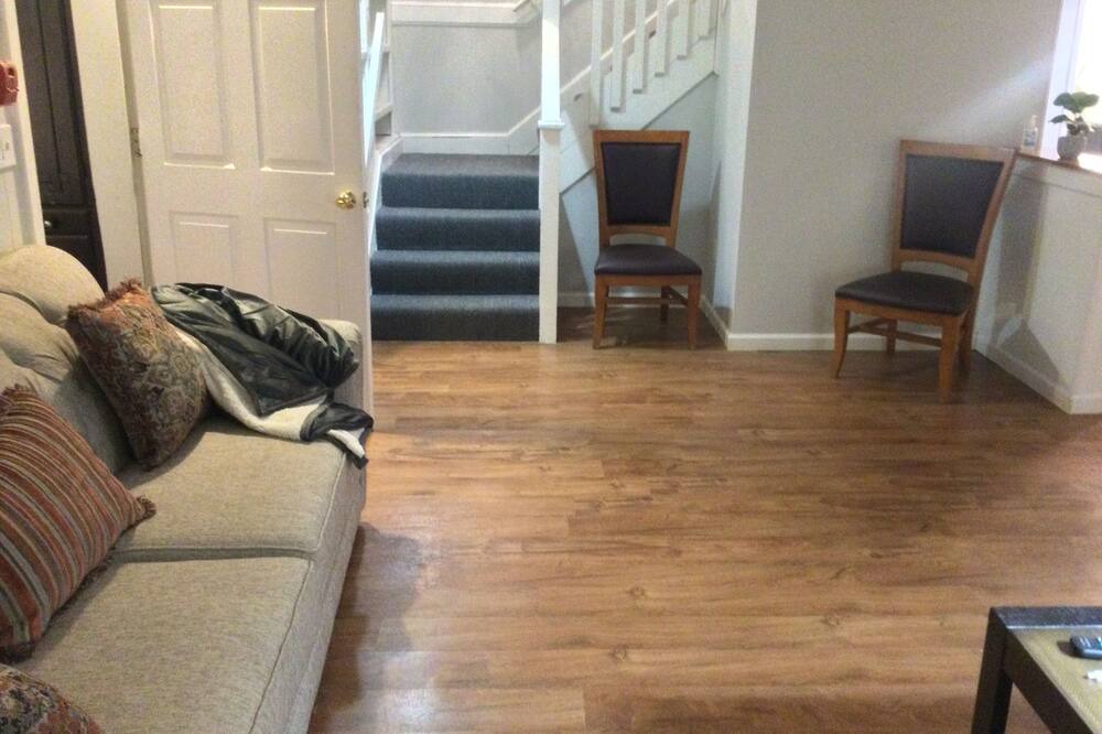 Photo of Livingroom in Magnolia