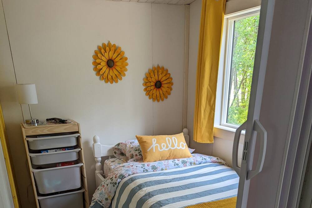 Photo of Bedroom in Winnipeg Beach