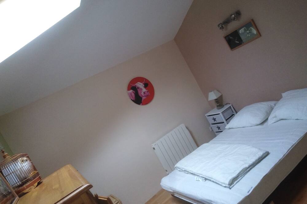 Photo of Bedroom in Sainte-Eulalie-de-Cernon