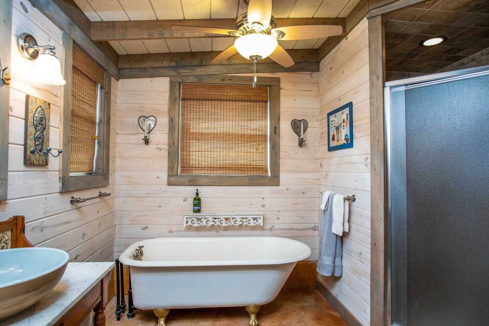 Photo of Bathroom in Medina
