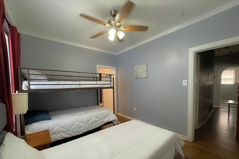 Photo of Bedroom in Highland Park