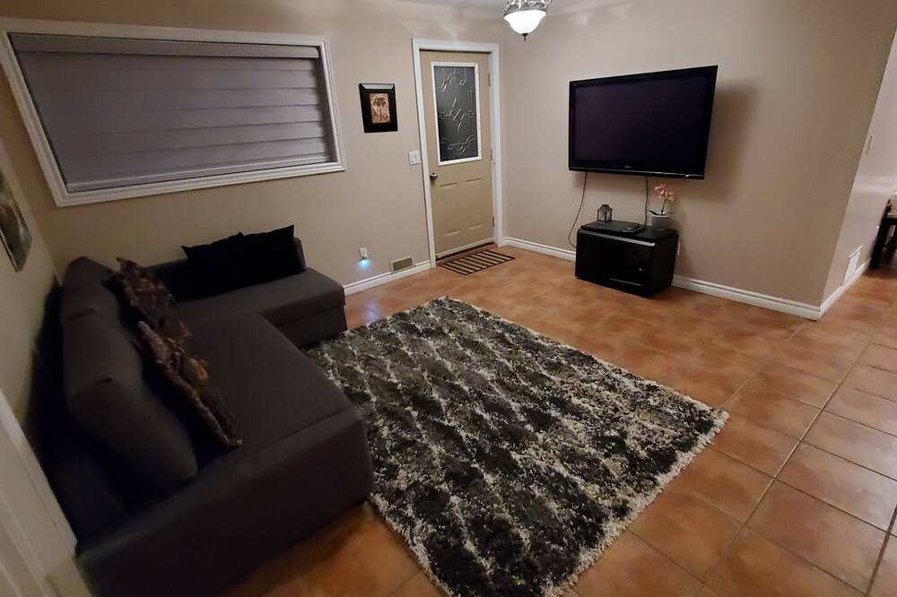 Photo of Livingroom in Lafontaine