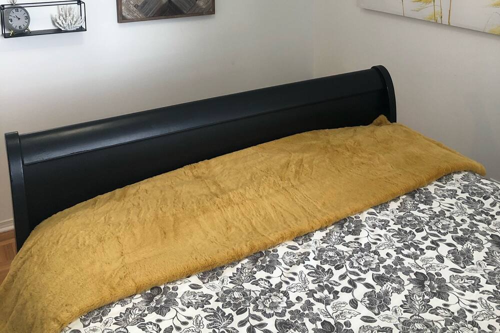 Photo of Bedroom in Sebright