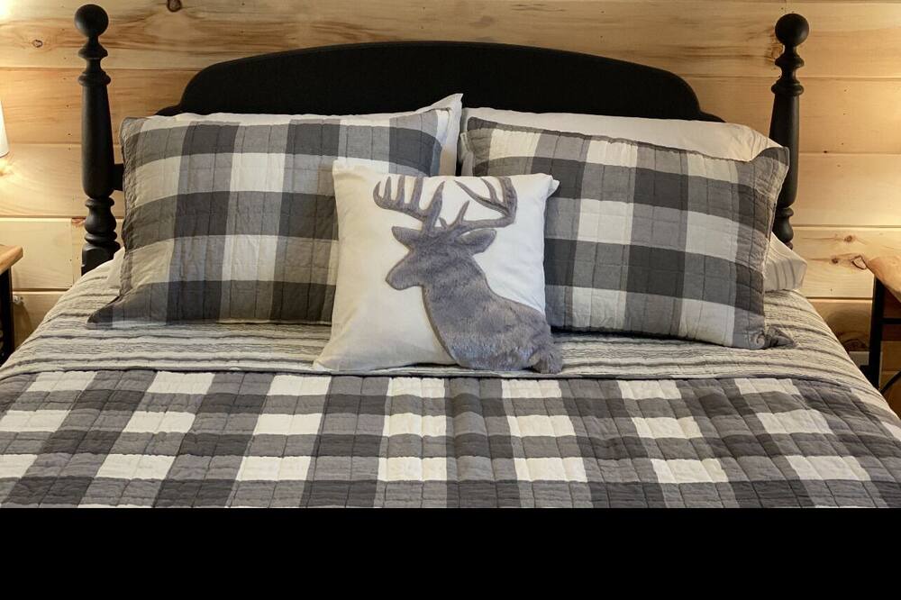 Photo of Bedroom in Fort Mc Clellan