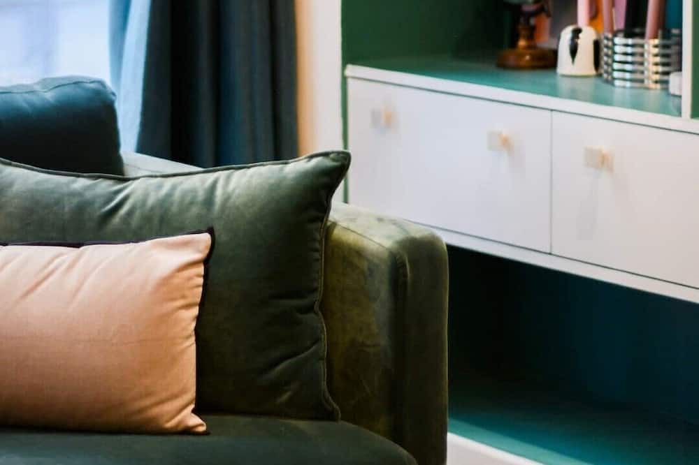 Photo of Livingroom in Arsenal