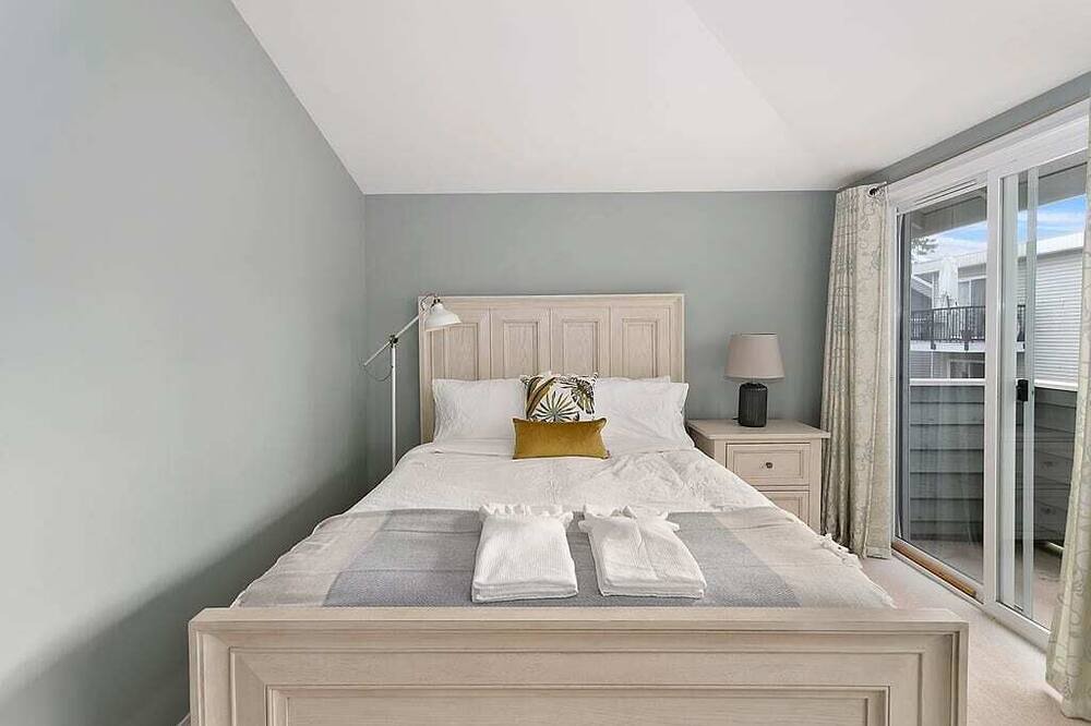 Photo of Others in Old Ballard