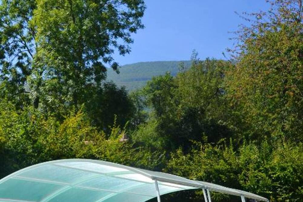 Photo of Outdoor in Gembrie
