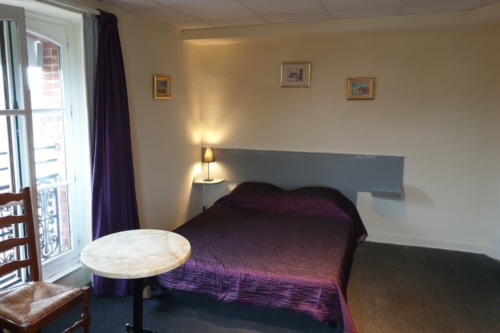 Photo of Bedroom in La Guerche-de-Bretagne