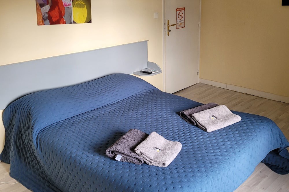 Photo of Bedroom in La Guerche-de-Bretagne