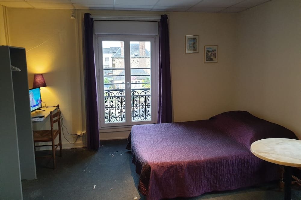 Photo of Bedroom in La Guerche-de-Bretagne