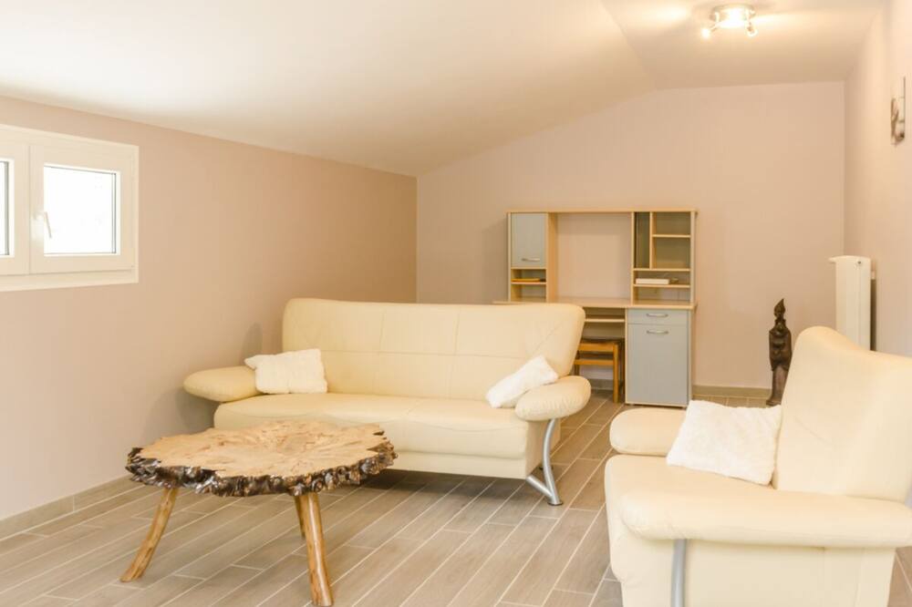 Photo of Livingroom in Chatres