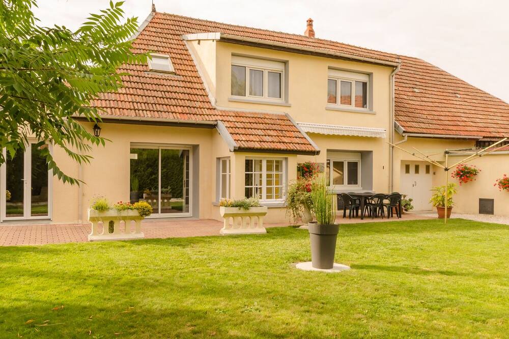 Photo of Outdoor in Chatres