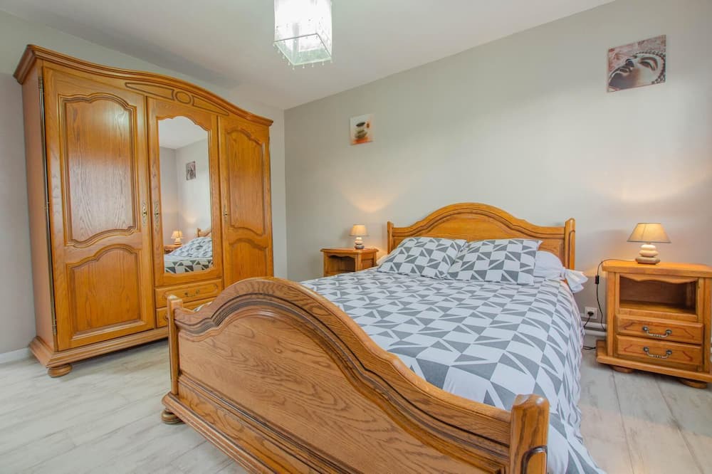 Photo of Bedroom in Chatres