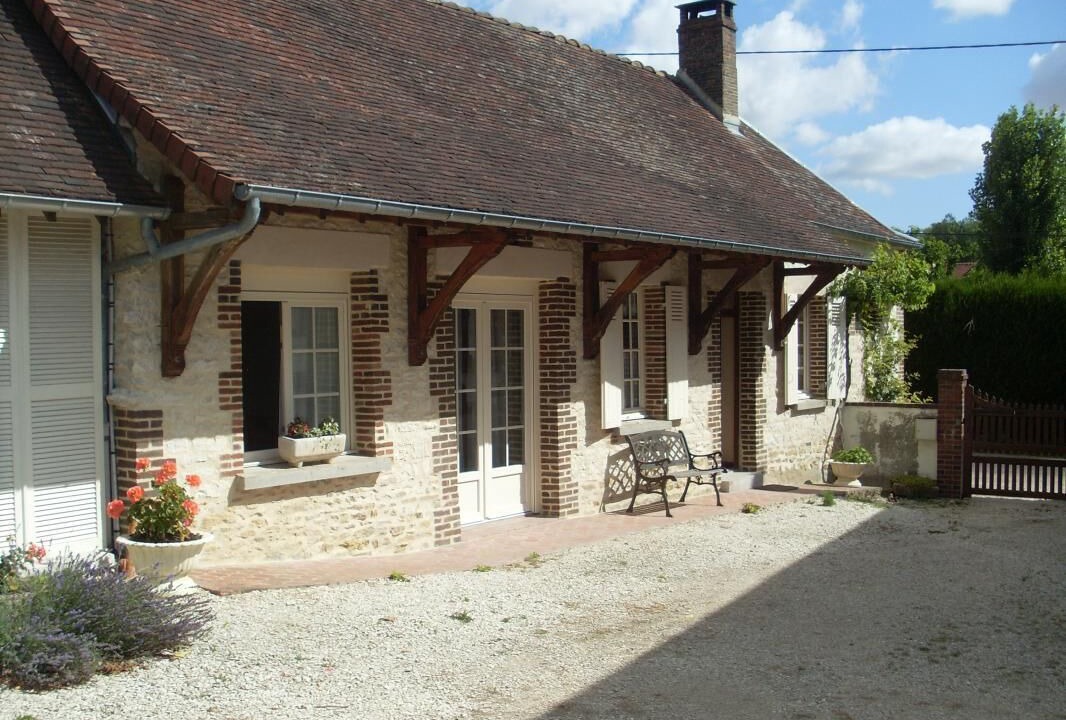 Photo of Buildings in Montigny-les-Monts