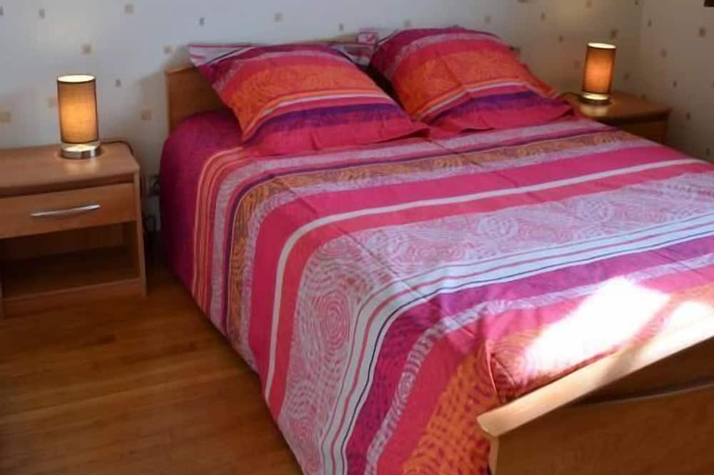 Photo of Bedroom in Piney