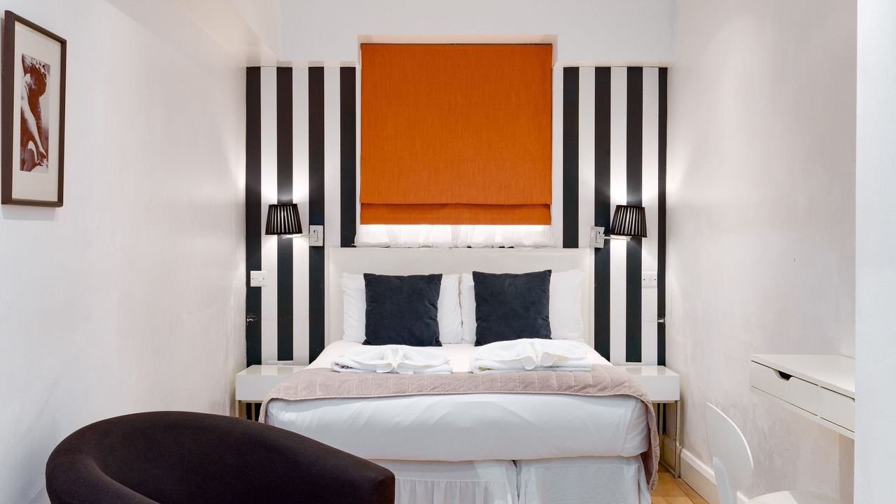 Photo of Bedroom in Warwick