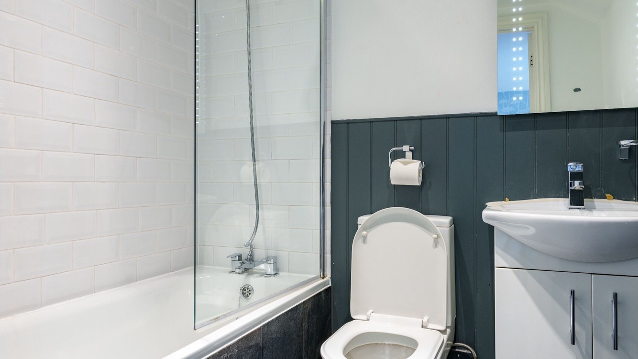 Photo of Bathroom in Warwick