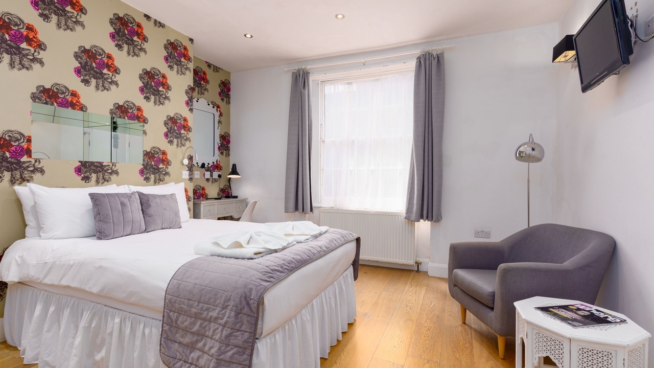 Photo of Bedroom in Warwick