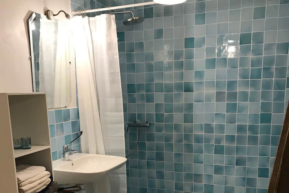 Photo of Bathroom in Blaunac