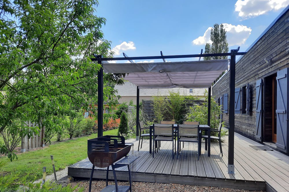 Photo of Patio Balcony in Crouy-sur-Cosson